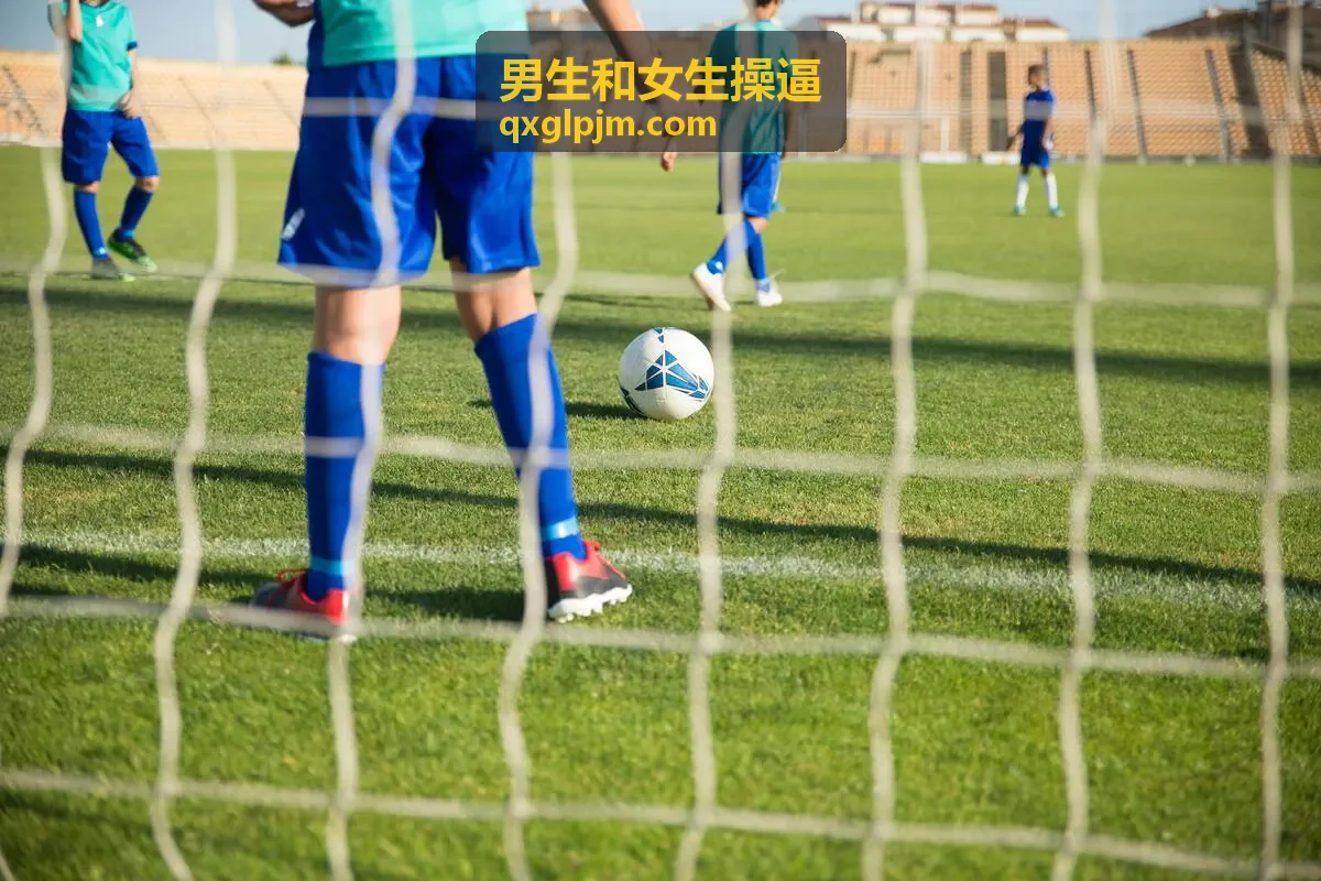 成年人亲密关系与安全沟通主题图片